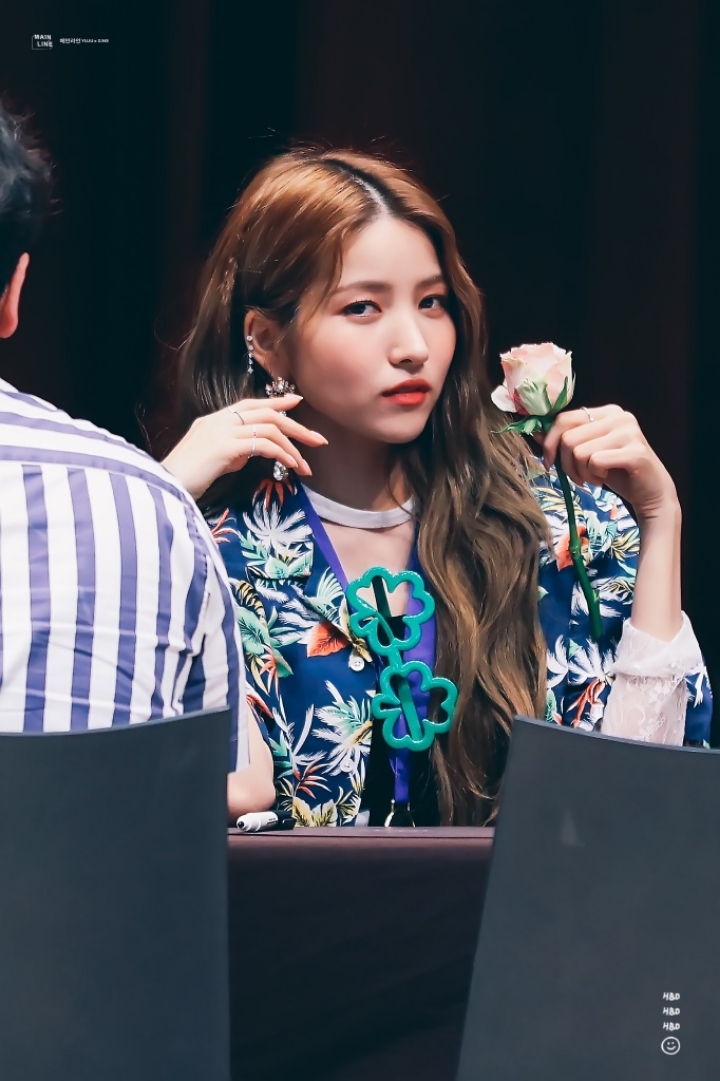 822번째 하루 한번 여자친구 소원 | 인스티즈