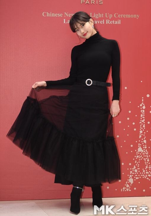 오늘자 좀 이쁘게 나온 수지 | 인스티즈