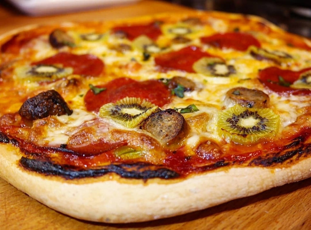 피자 위에 뜨거운 과일........jpg | 인스티즈