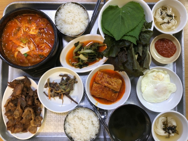 어딜가도 평타는 치는 음식점 | 인스티즈