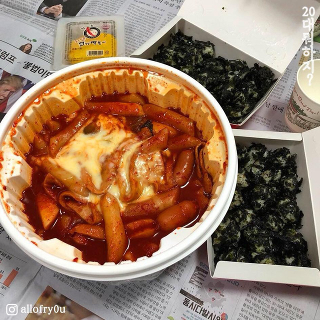 잘 먹는 사람은 마니아가 되는데 안 먹는 사람은 아예 안 먹는 떡볶이.jpg | 인스티즈