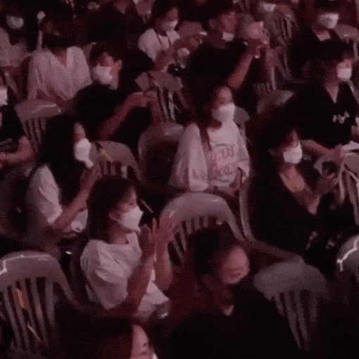 아이돌 찍덕이 어디서나 사진찍을 수 있는 이유 | 인스티즈