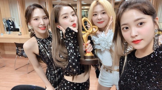 오늘자 레드벨벳 인스타 업뎃 | 인스티즈