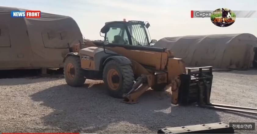 미군이 시리아 기지에서 철군하면서 버리고 간 물자들.jpg | 인스티즈