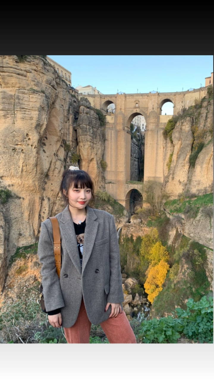 명수옹이 스페인에서 찍어준 사진 원본 올려준 조이.jpg | 인스티즈