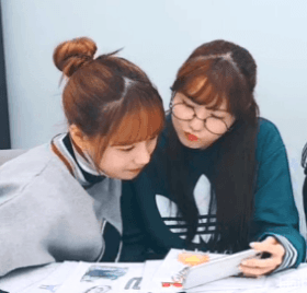 오늘자 v라이브 히토미/조유리(나코/유진).gif | 인스티즈
