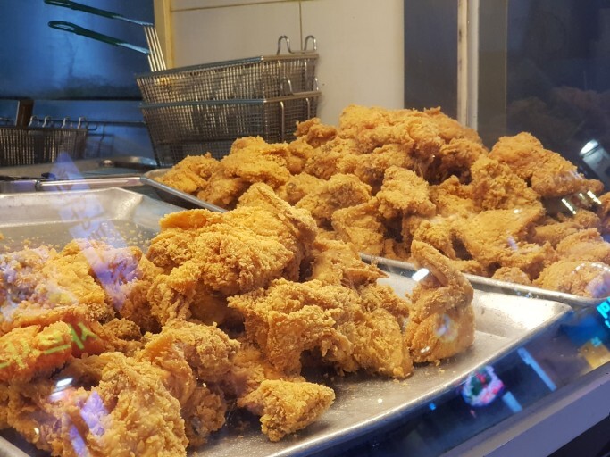 치킨집 배달주문하고 같이 오토바이 타고가도 됨?. JPG | 인스티즈