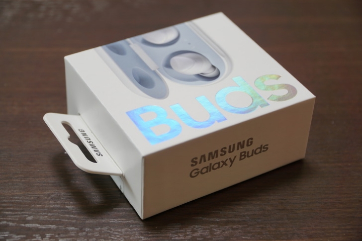 갤럭시 버즈 vs 에어팟 | 인스티즈