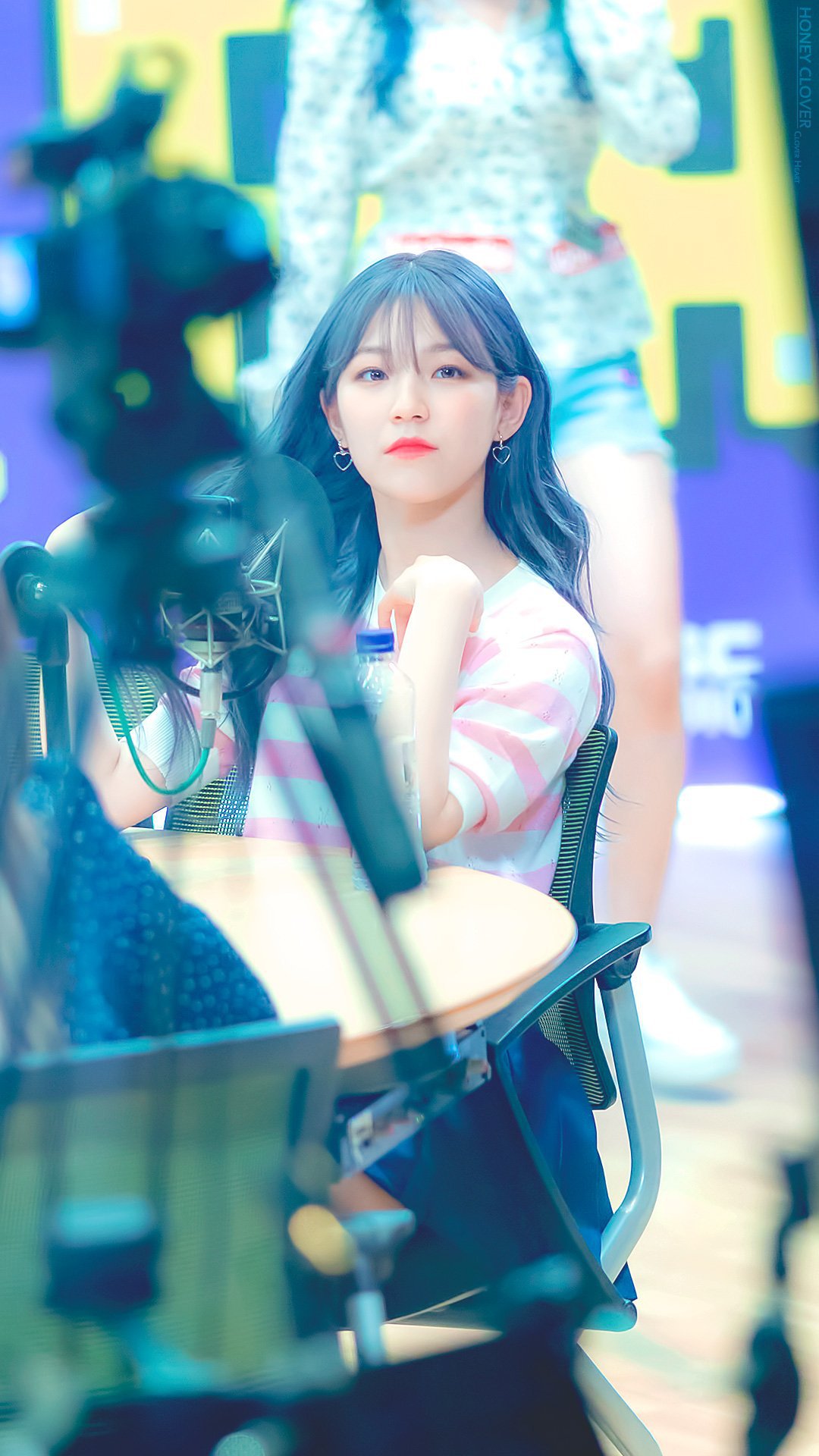 프로미스나인의 꿀깅이 막내 백지헌.jpgif | 인스티즈