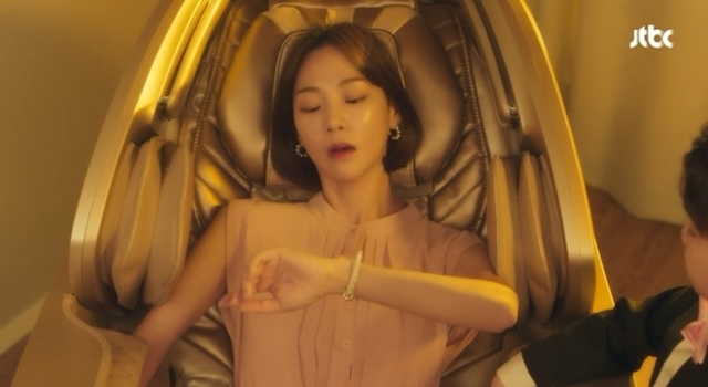 대놓고 PPL 넣은 드라마.gif | 인스티즈