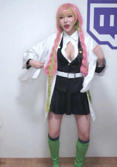 트위치 스트리머 수련수련.gif | 인스티즈