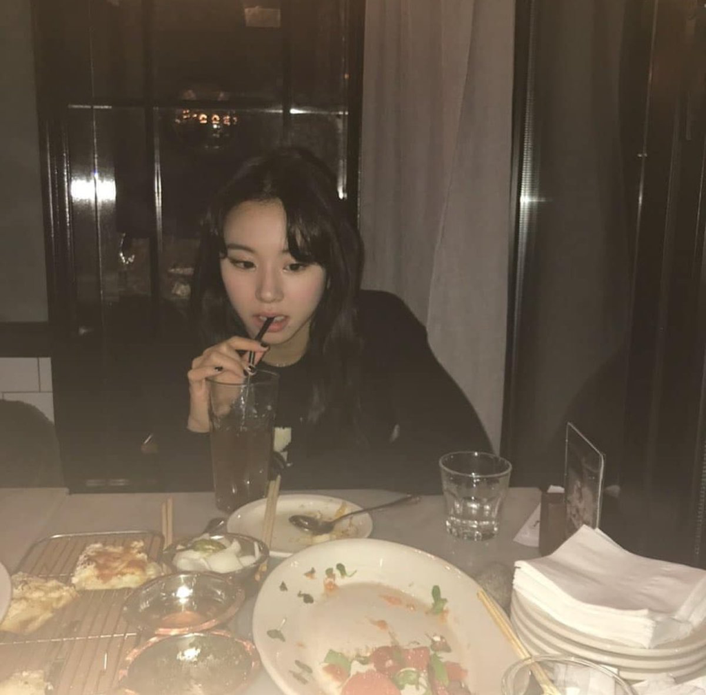 둘이서 데이트한 99년생 동갑내기 여돌.jpg | 인스티즈