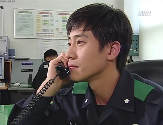 은근히 잘생긴 20대 시절 신하균 | 인스티즈