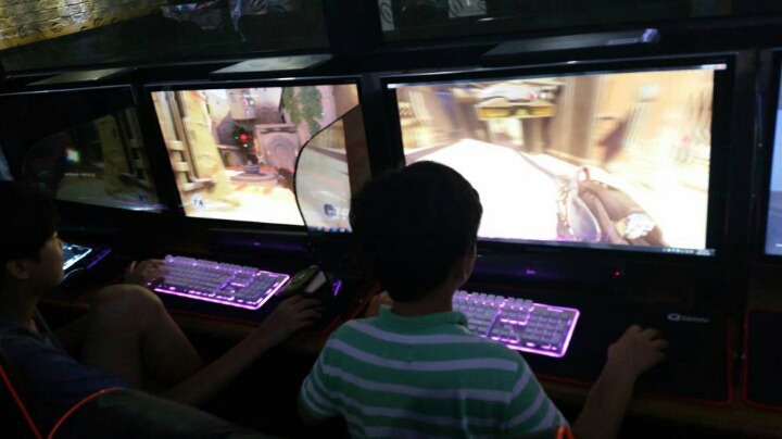 롤 vs 오버워치 둘 중 트롤이 더 자주보이는 게임은?? | 인스티즈