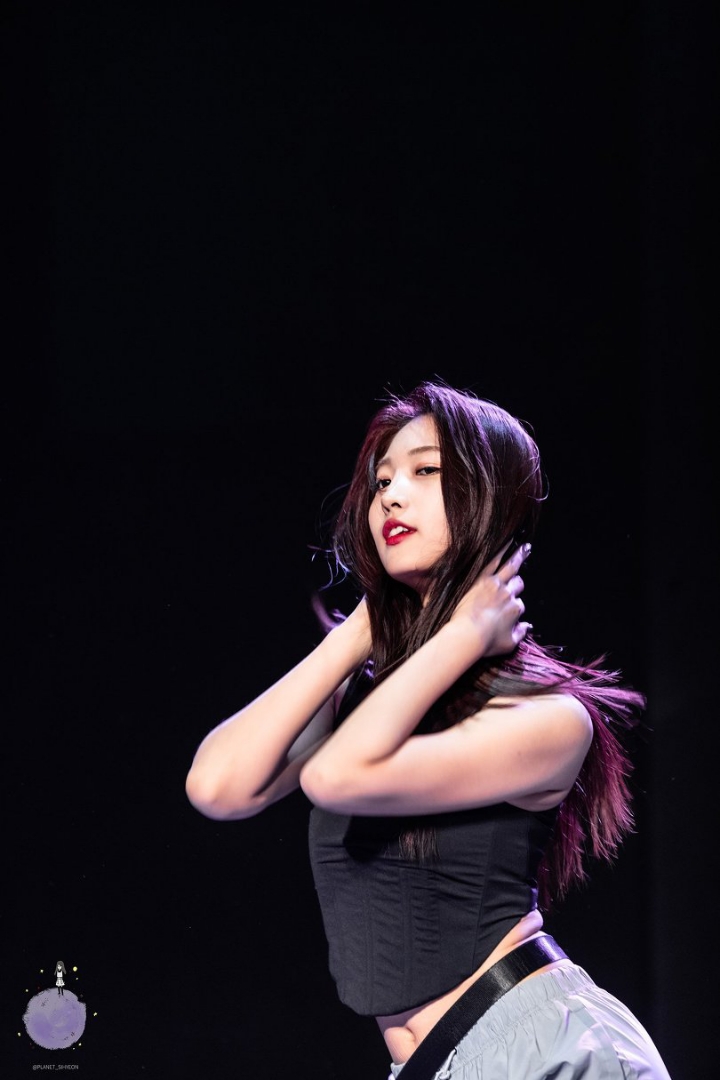 수지 닮은 아이돌 | 인스티즈