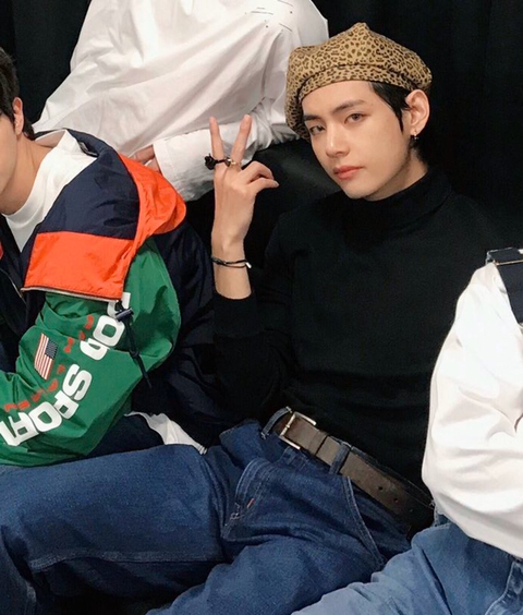 2019 방탄소년단 뷔 얼굴.jpgif | 인스티즈