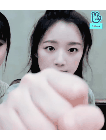 사모예드닮아서 귀여운데 가끔 얼음미녀되는 (여자)아이들 슈화.jpgif | 인스티즈