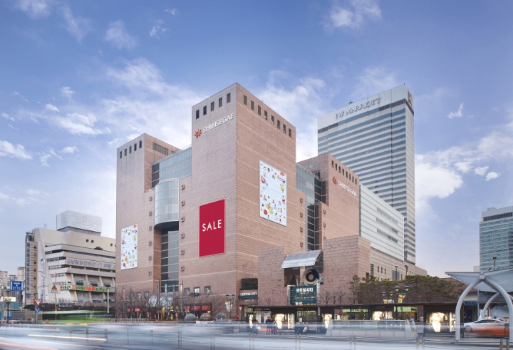 한국으로 관광 온 외국인들이 진짜 신세계라고 생각했다는 곳 | 인스티즈