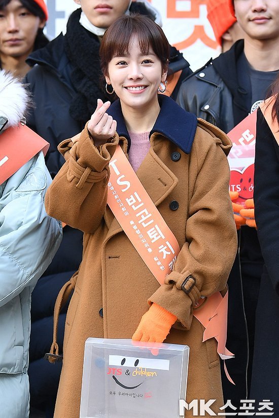 2019년 첫 한지민.jpgif | 인스티즈