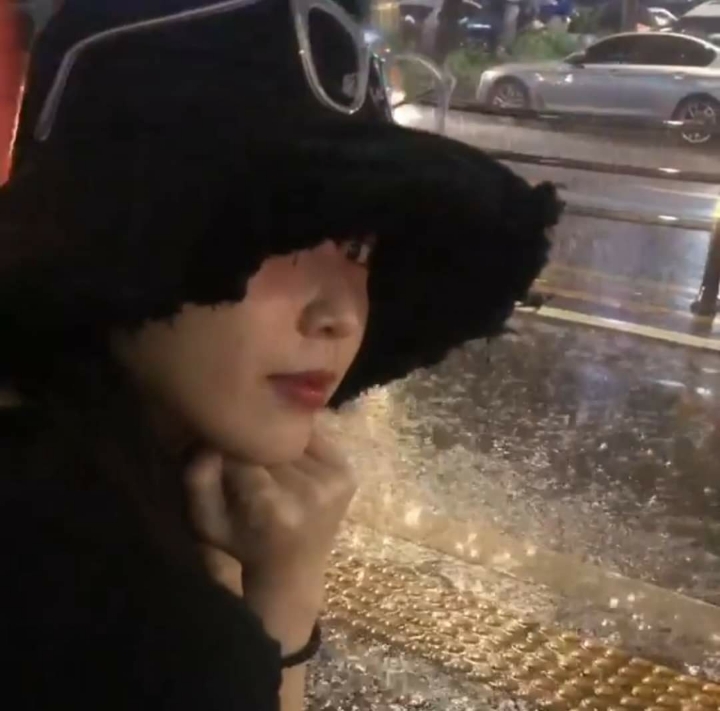 아이유 일상 사진 | 인스티즈