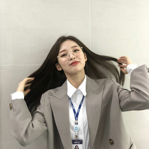 신입사원 오마이걸 아린이.jpg | 인스티즈
