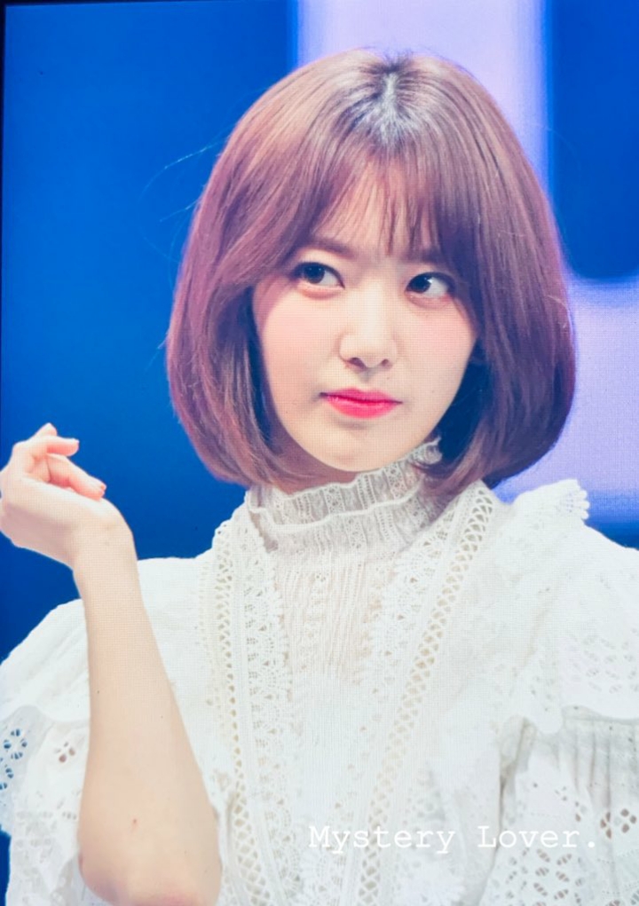 오늘자 아이즈원 미야와키 사쿠라 | 인스티즈
