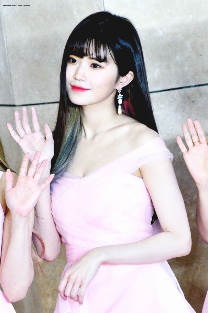 프로미스나인 송하영.gif | 인스티즈