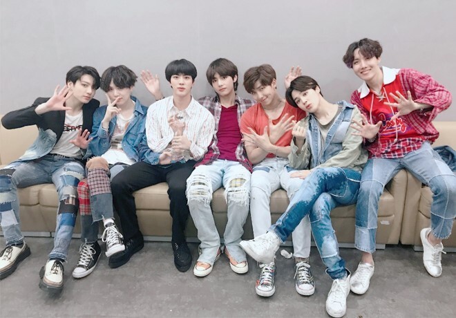 방탄이 팬덤으로 이 그룹 넘었다 vs 못넘었다.jpg | 인스티즈