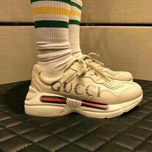 이젠 스테디셀러가 된듯한 신발 | 인스티즈