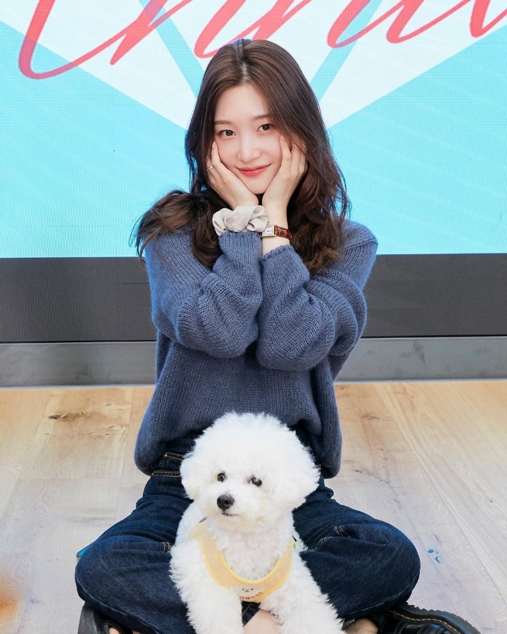 다이아 5주년 기념 우주에서 가장 청순하고 사랑스러운 정채연 님! | 인스티즈