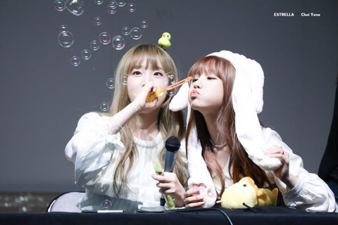아이즈원 예나&amp;유리 | 인스티즈