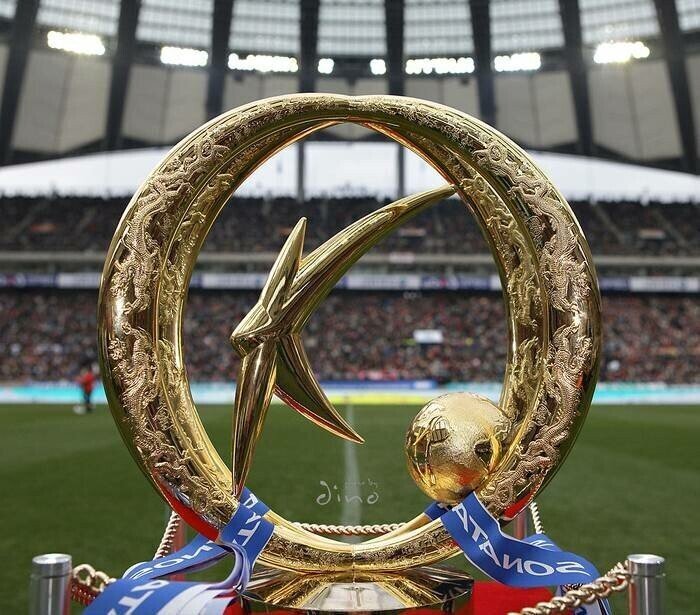 의외로 봉준호가 들어보지 못한 트로피 | 인스티즈