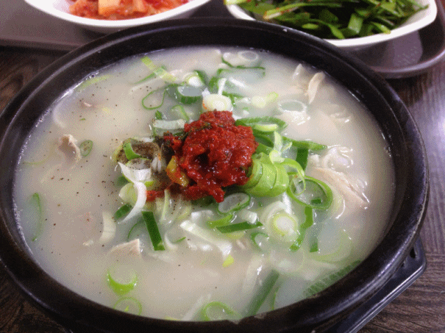 둘 중 한국 놀러온 외국인한테 먹이고 싶은 쪽은? | 인스티즈