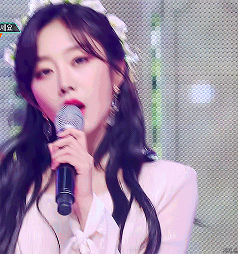 미주가 바꿔버린 지수의 킬링포인트 포즈 | 인스티즈