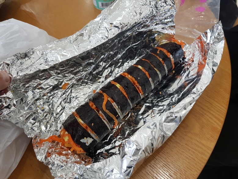 호불호 제법갈리는 김밥 | 인스티즈