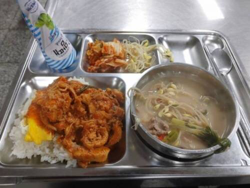 육해공군 중에서 가장 맛있다는 해군식단 | 인스티즈