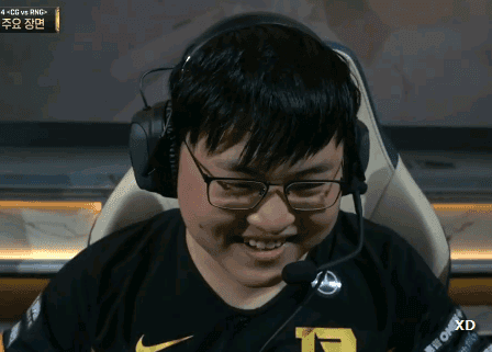 우지의 얼굴변화...gif | 인스티즈