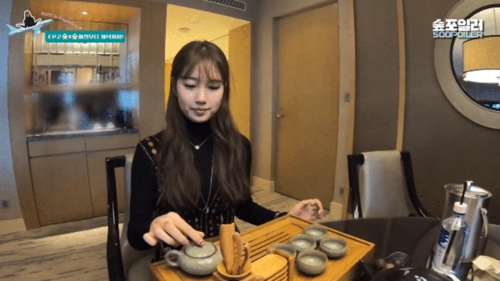 싱가폴에서 한국인 인증하는 수지 | 인스티즈