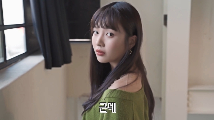귀여운 컨셉이나 하라는 사람들에게 자기의 섹시컨셉을 고수하겠다고 했던 조이 | 인스티즈
