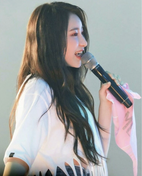 더쿠 사쿠라의 아이즈원 소개 | 인스티즈