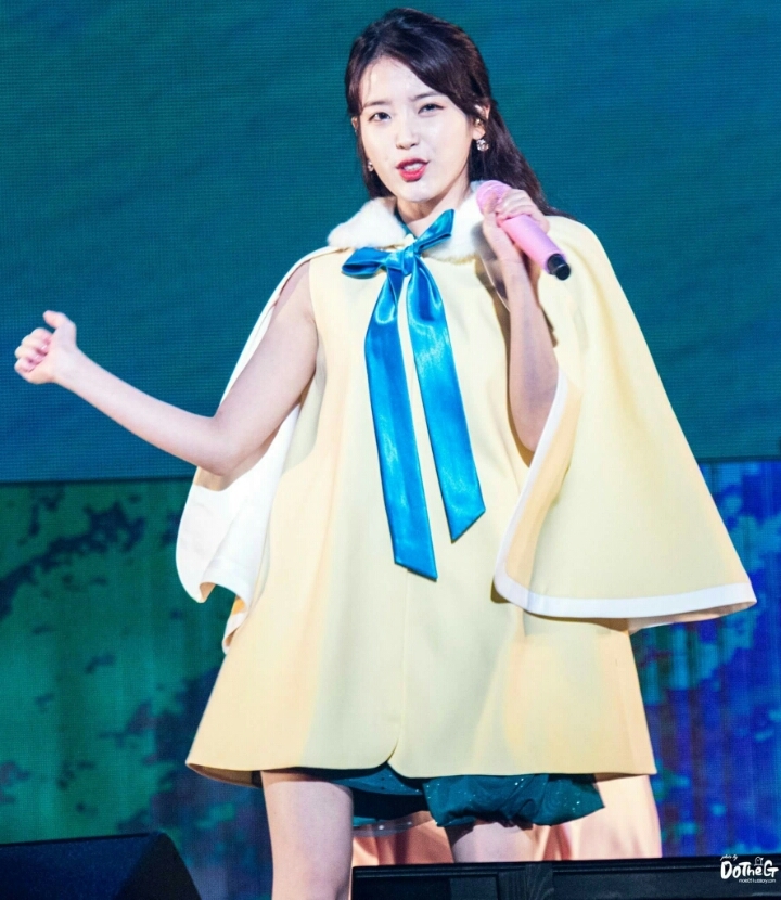 아이유 | 인스티즈