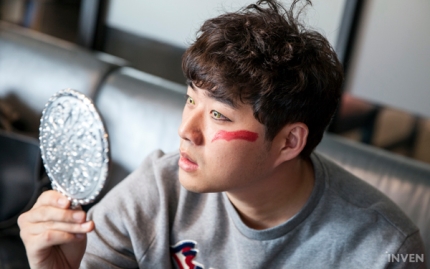 남성 자야의 매력을 보여주겠다! 코스프레에 도전하는 '뱅' 배준식 | 인스티즈