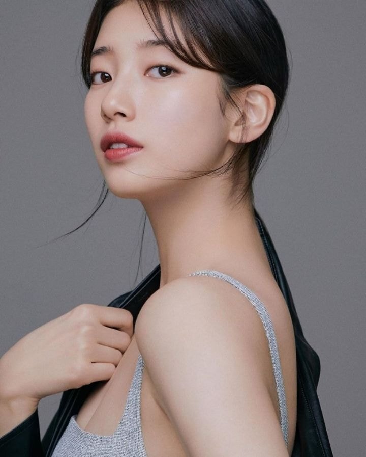 수지가 볼베개 베고 자던 시절 | 인스티즈