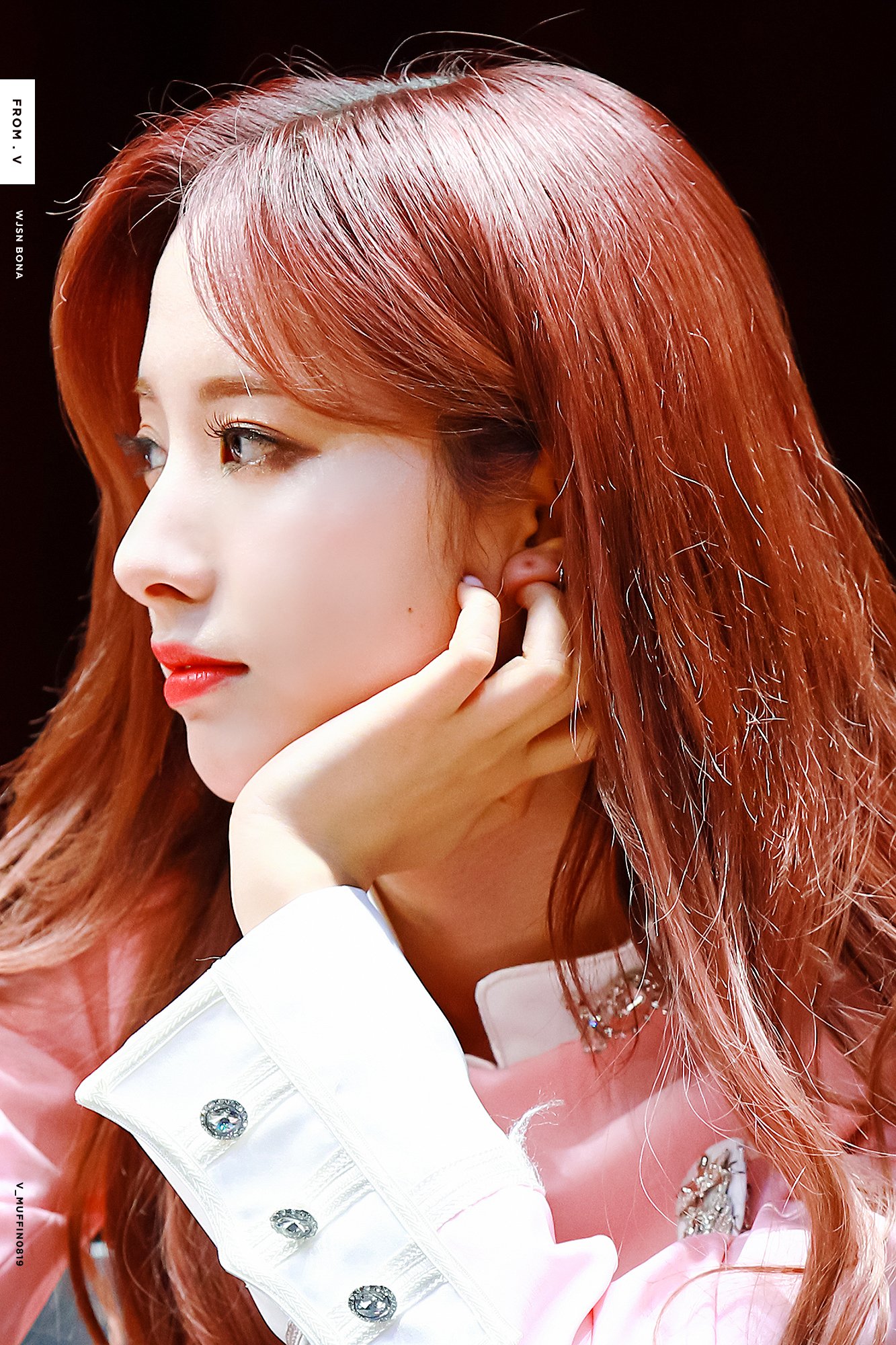 우주소녀 보나의 콧대.jpg | 인스티즈