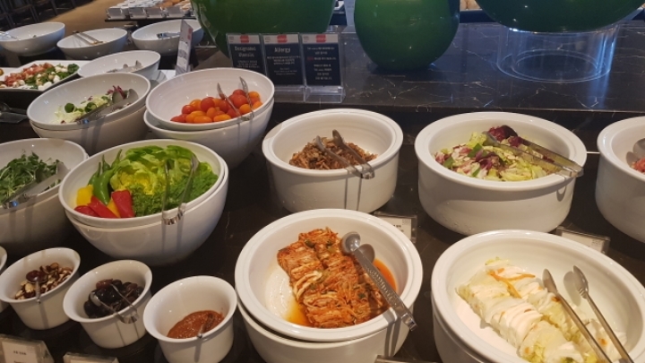 점심은 3만원짜리뷔페 | 인스티즈