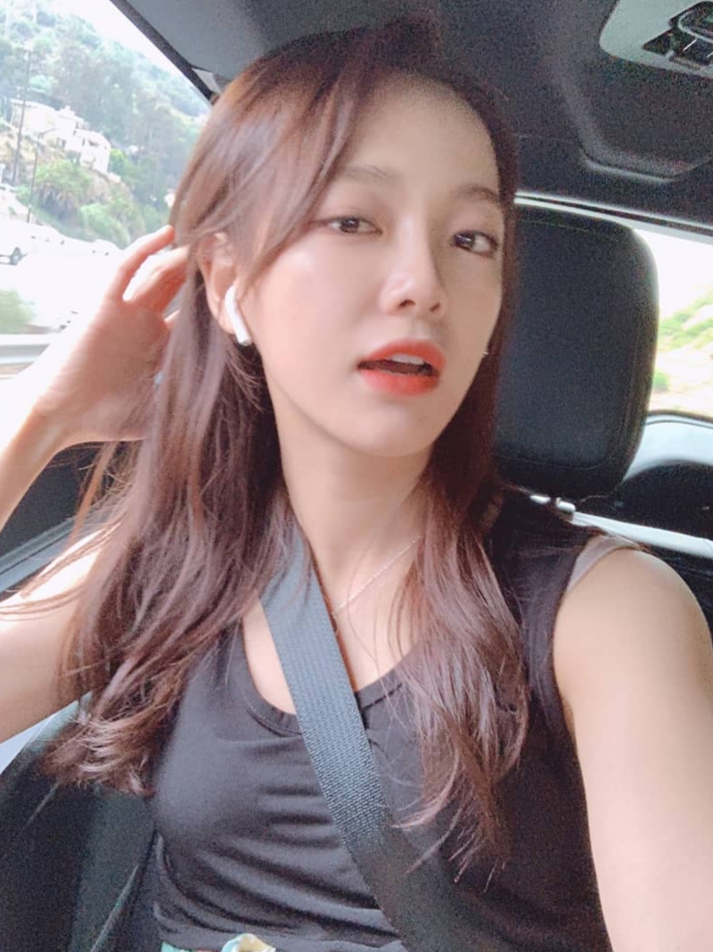 김세정 민소매.jpg | 인스티즈