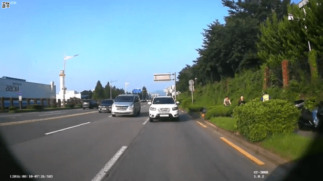 운전중 교통사고 레전드 | 인스티즈