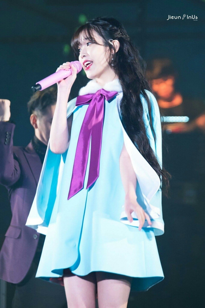 아이유 | 인스티즈