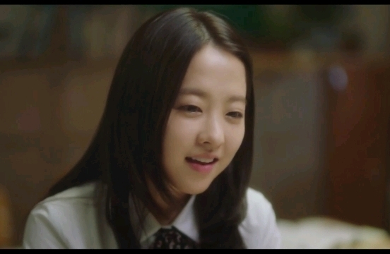 나이가 차서 이제 교복연기는 무리일 거라는 박보영.jpgif | 인스티즈