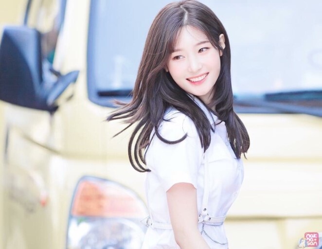 다이아 5주년 기념 우주에서 가장 청순하고 사랑스러운 정채연 님! | 인스티즈